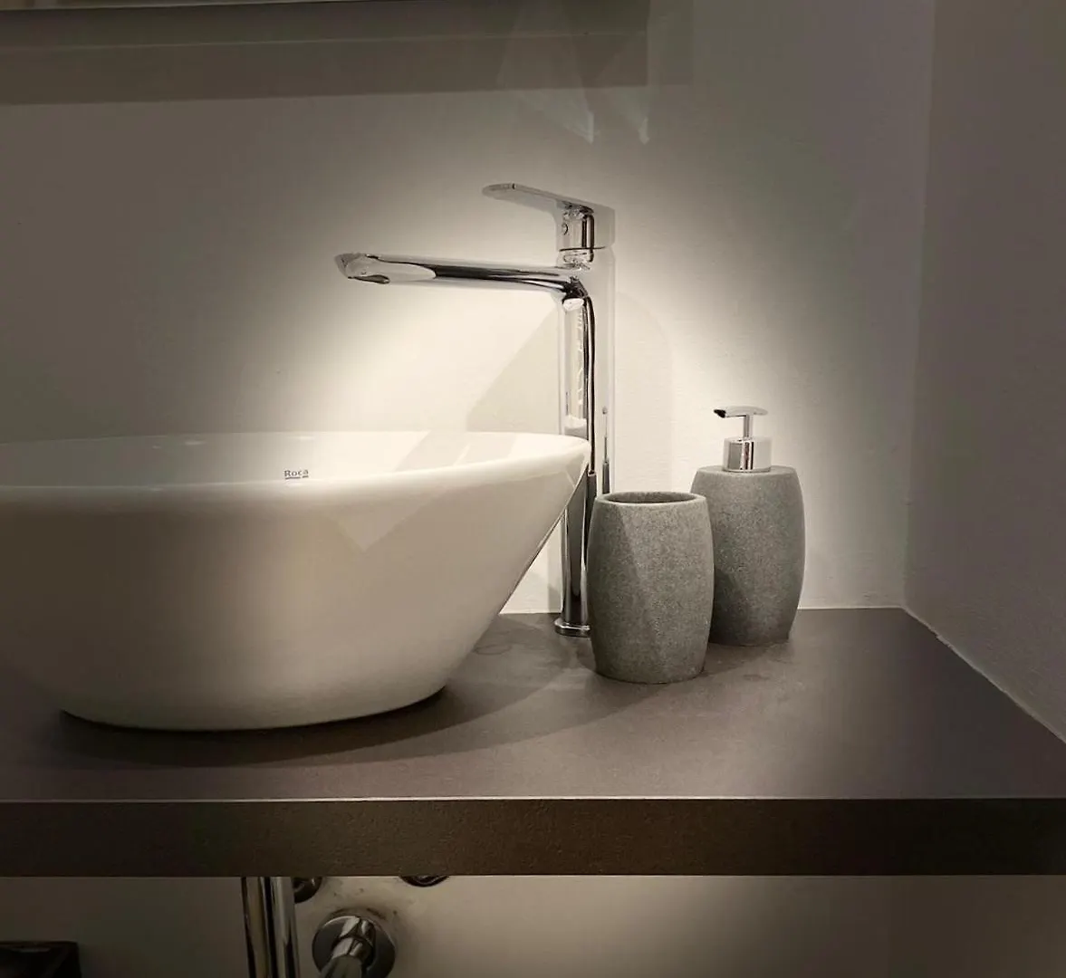 Modern Studio Via Imbonati Milan